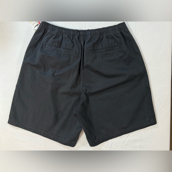 OBEY Men's Black elastic waist shorts size L - Picture 9 of 11